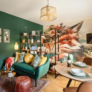 Apartment Bohemian Rhapsody, Prag